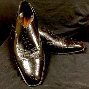 Mens dress shoes